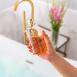 MOLTON BROWN Jasmine & Sun Rose Bath & Shower Gel -Molton Brown 1394029 MOLTON BROWN Jasmine Sun Rose Bath Shower Gel 300 ml.ff01169f