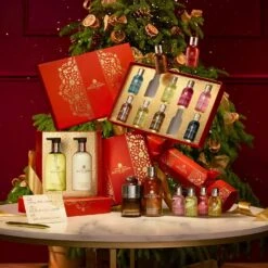 Molton Brown Stocking Filler Gift Set -Molton Brown MBC23008 uk Stocking Filler video 01