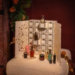 Molton Brown Advent Calendar -Molton Brown MBC23019 uk Advent Calendar image 08