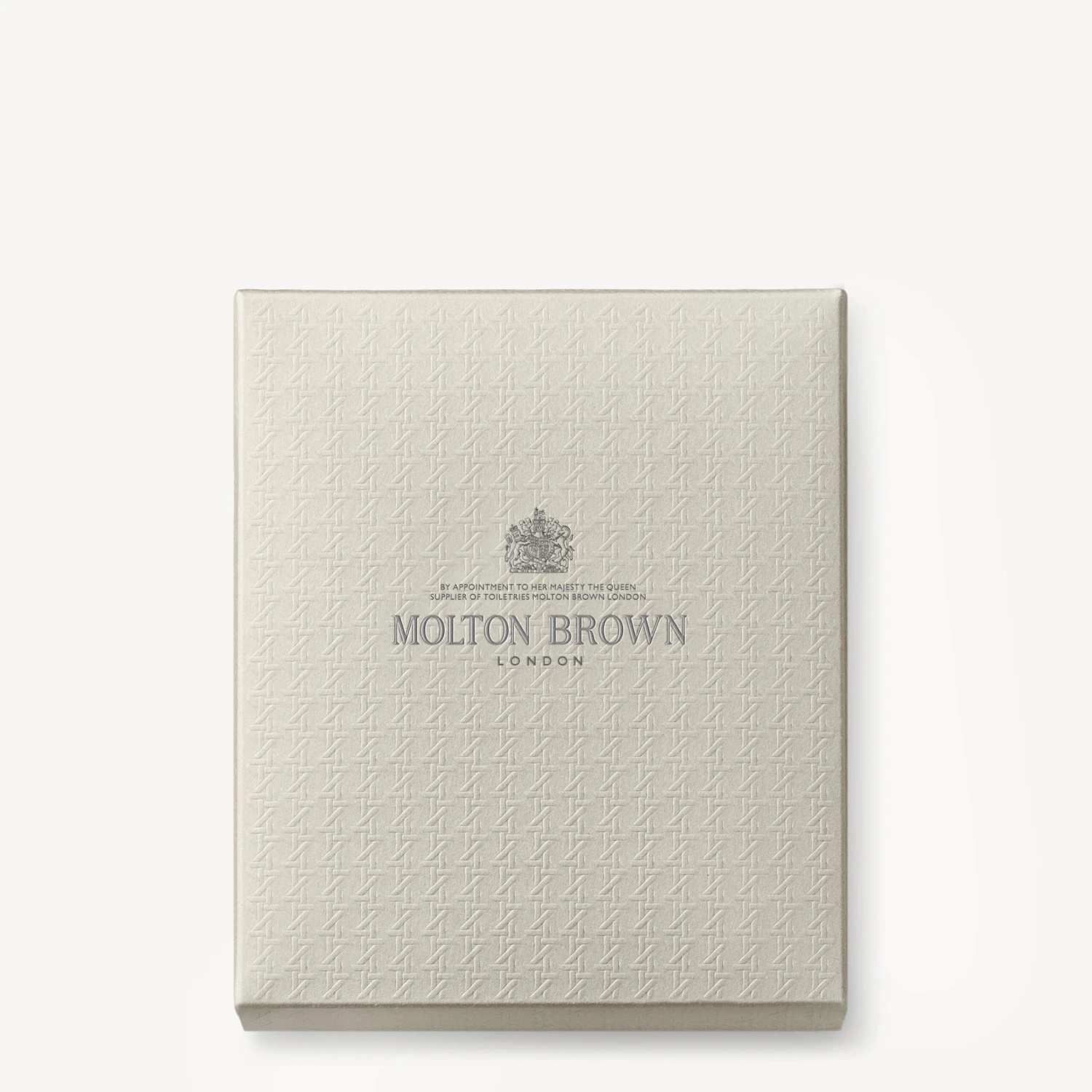 Molton Brown Woody & Aromatic Fragrance Discovery Set 2 Molton Brown Woody & Aromatic Fragrance Discovery Set – Image 2