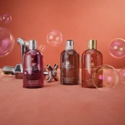 Molton Brown Fiery Pink Pepper Bath & Shower Gel 300ml -Molton Brown NHB034CR3 uk Fiery Pink Pepper Bath Shower Gel 300ml image 04