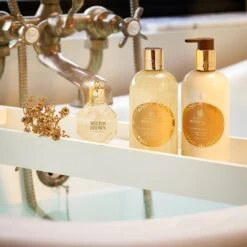 Molton Brown Vintage With Elderflower Bath & Shower Gel 300ml 7 Molton Brown Vintage With Elderflower Bath & Shower Gel 300ml -Molton Brown NHB325 uk Vintage with Elderflower Bath Shower Gel image 03