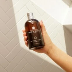 Molton Brown Repairing - Balancing Hair Care Gift Set -Molton Brown WBB1242 uk repairing balancing hair care set image 05