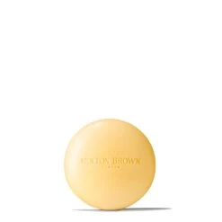 Molton Brown Perfumed Soap Gift Set 7 Molton Brown Perfumed Soap Gift Set -Molton Brown WBB1639 uk Perfumed Soap Trio image 03